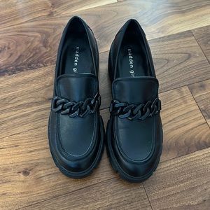 Steve Madden black loafers